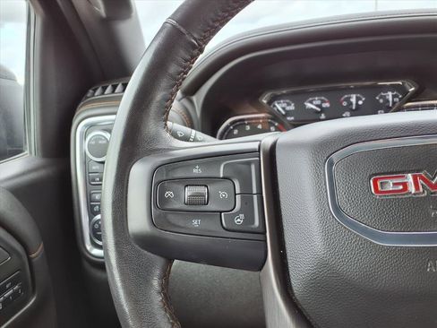Used 2022 GMC Sierra 1500 AT4 image 34