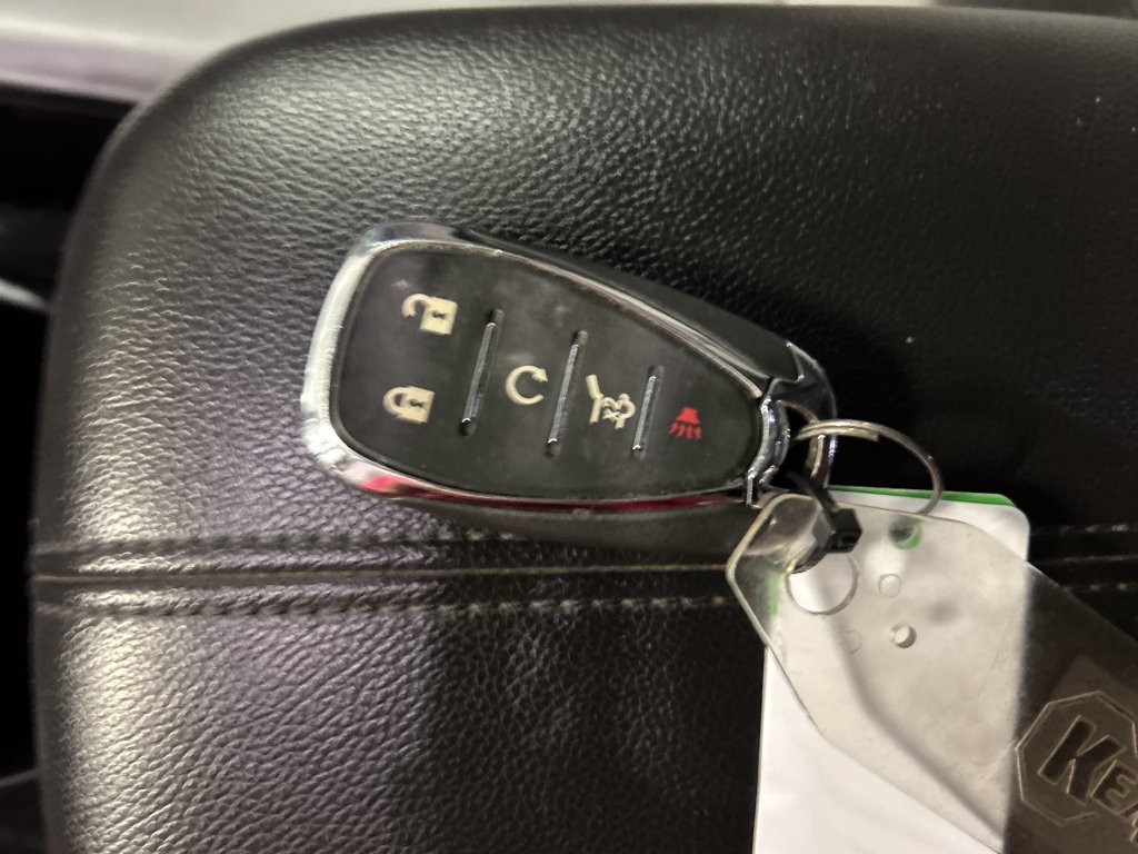 Used 2018 Chevrolet Equinox Premier FWD image 20