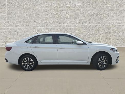 New 2026 Volkswagen Jetta S FWD image 8