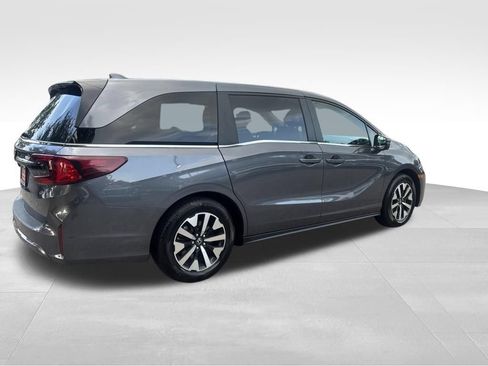 Used 2025 Honda Odyssey EX-L image 3