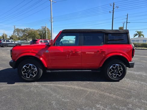 Used 2023 Ford Bronco Outer Banks image 6