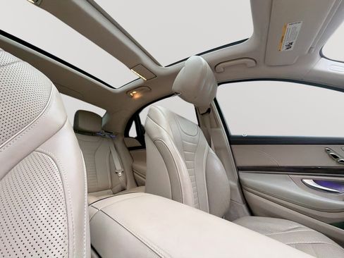 Used 2020 Mercedes-Benz S 560 Sedan w/ AMG Line Exterior image 16
