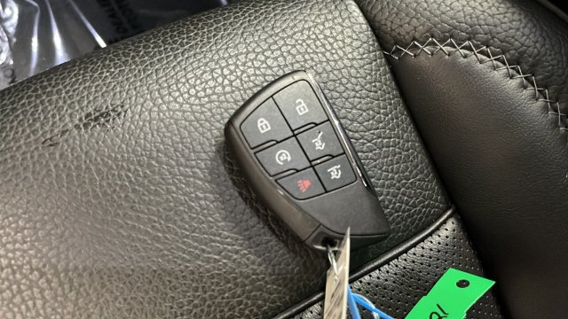 Used 2023 GMC Yukon Denali AWD/4WD image 44