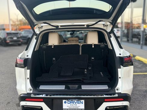Used 2023 INFINITI QX60 Luxe w/ Cargo Package AWD/4WD image 41