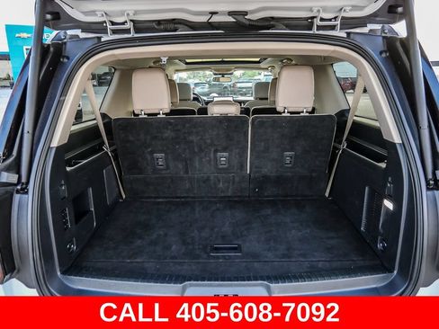 Used 2024 Ford Expedition Max Limited RWD image 14