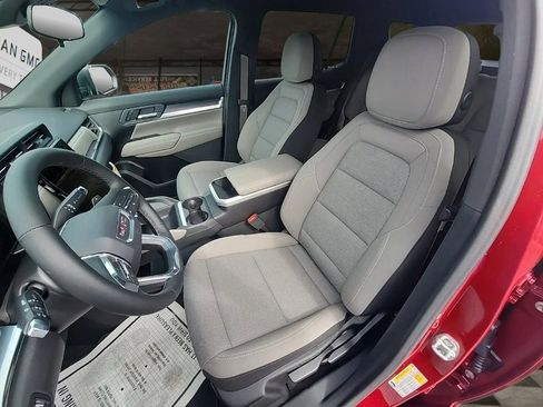 New 2026 GMC Terrain Elevation image 8