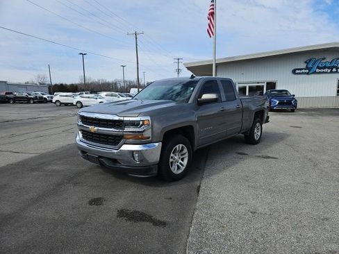 Used 2017 Chevrolet Silverado 1500 LT w/ All Star Edition image 2