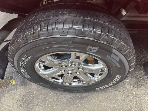 Used 2021 Ford F150 XLT w/ XTR Package image 11