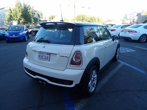Used 2013 MINI Cooper S FWD image 3