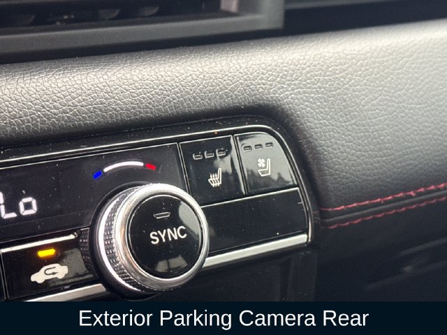 Used 2025 Honda Pilot Black Edition image 28