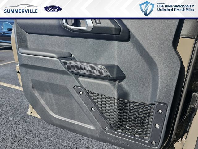 New 2026 Ford Bronco Badlands AWD/4WD image 31