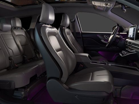 New 2026 Lincoln Corsair Reserve w/ Rear Removable Package Tray FWD image 41