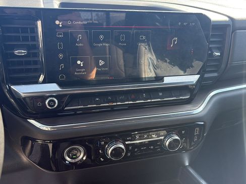 Used 2023 GMC Sierra 1500 SLT w/ SLT Convenience Package image 5