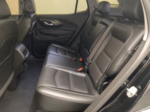Used 2023 GMC Terrain SLT FWD image 18