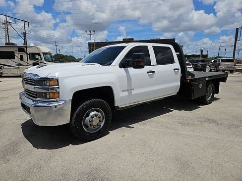 Used 2017 Chevrolet Silverado 3500 W/T w/ WT Convenience Package AWD/4WD image 2