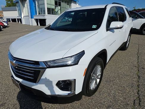 Used 2023 Chevrolet Traverse LT AWD/4WD image 32