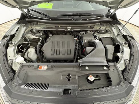 Used 2025 Mitsubishi Eclipse Cross SE AWD/4WD image 30