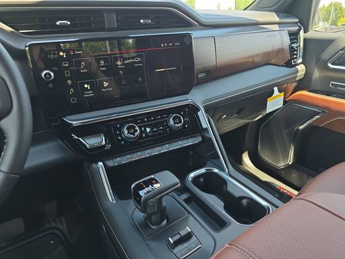 New 2026 GMC Sierra 1500 Denali Ultimate AWD/4WD image 24