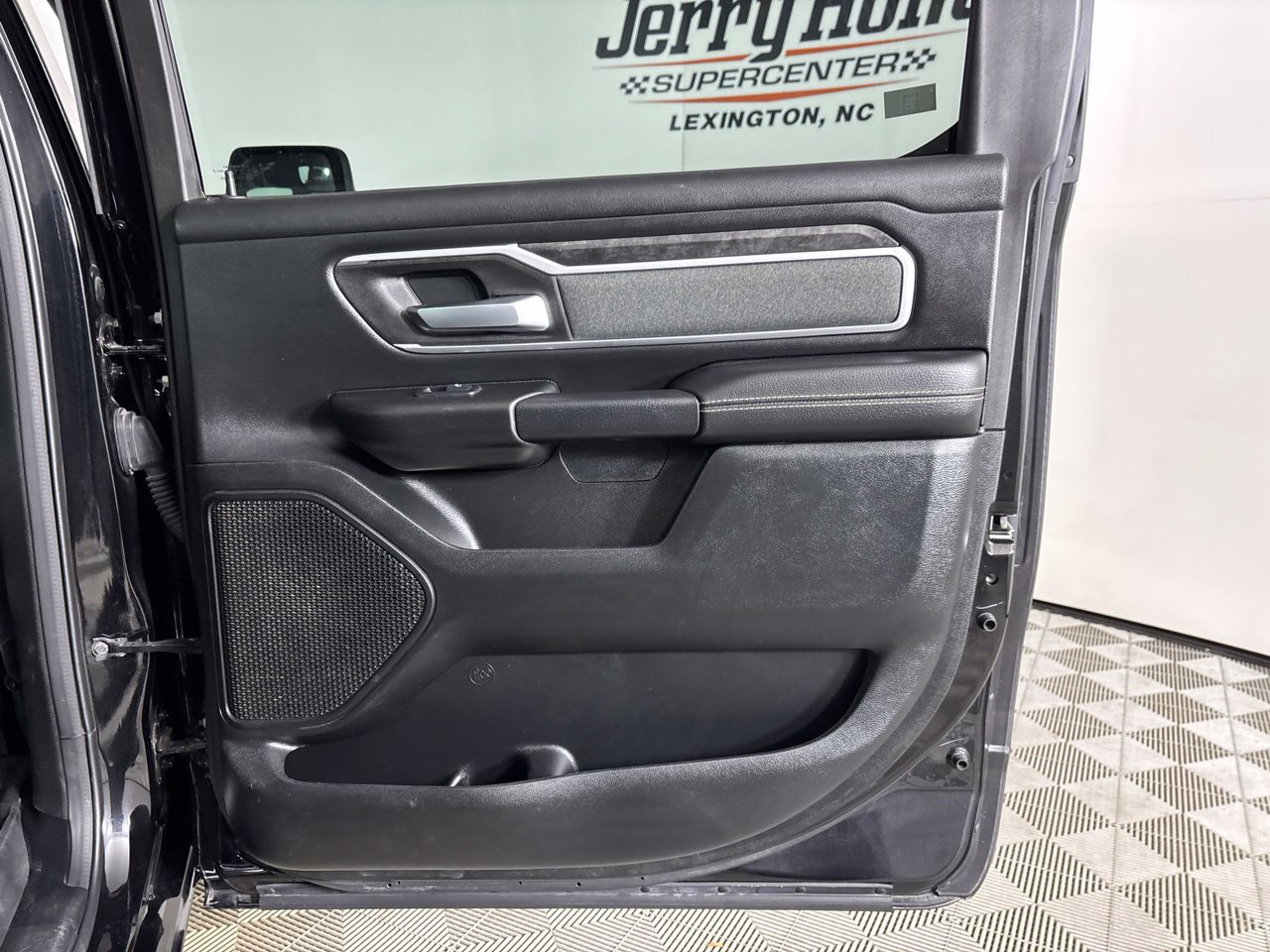 Used 2021 RAM 1500 Big Horn AWD/4WD image 27