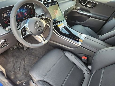 Certified 2025 Mercedes-Benz GLC 300 4MATIC image 7