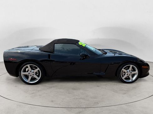 Used 2006 Chevrolet Corvette Convertible w/ Preferred Equipment Group RWD image 7