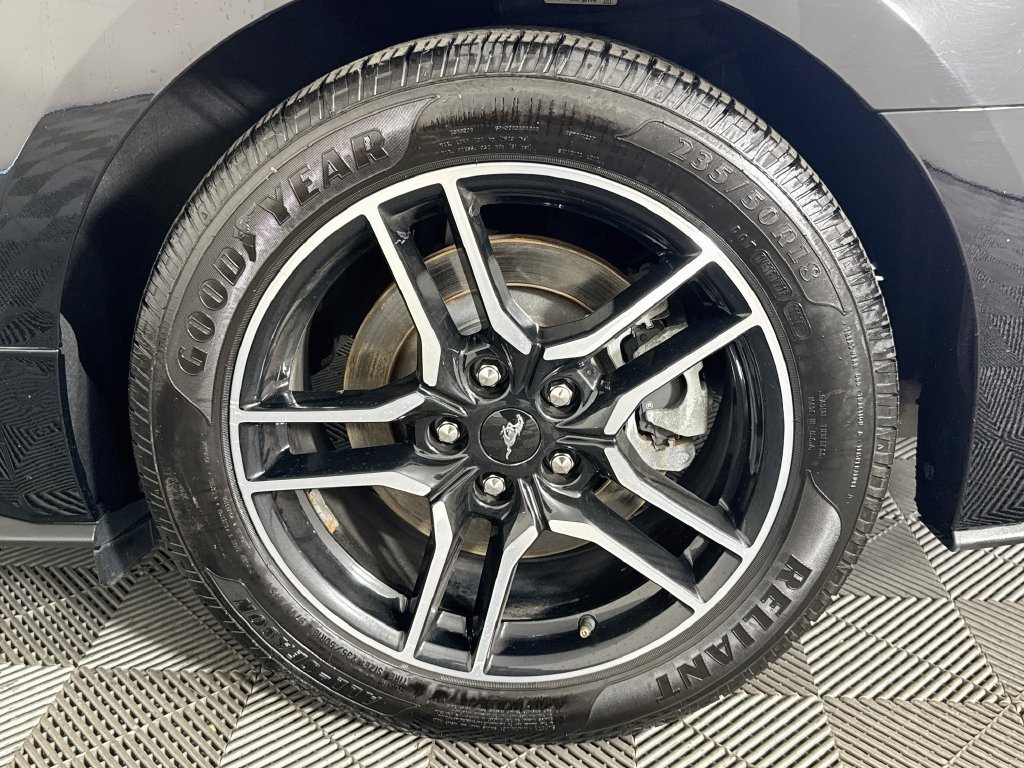 Used 2021 Ford Mustang GT RWD image 30