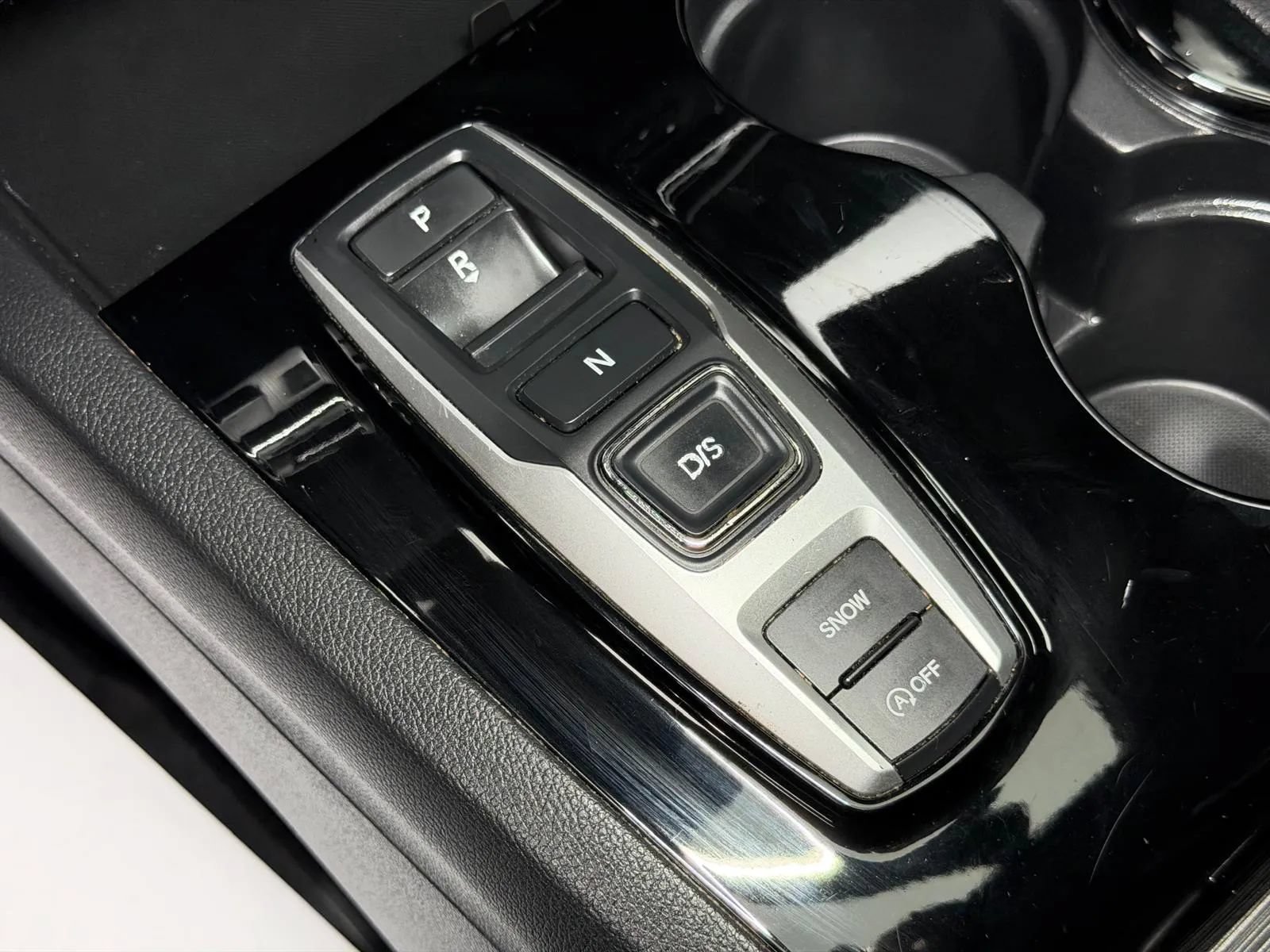 Used 2016 Honda Pilot Touring image 39