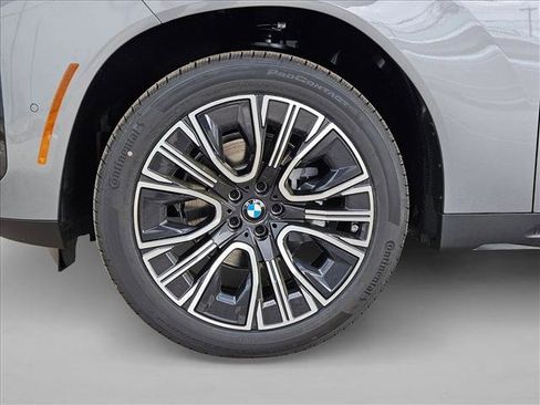Certified 2025 BMW X3 xDrive30i w/ Convenience Package image 9