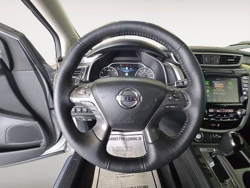 Used 2020 Nissan Murano SL w/ Moonroof Package AWD/4WD image 13