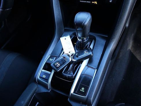 Used 2019 Honda Civic EX image 18