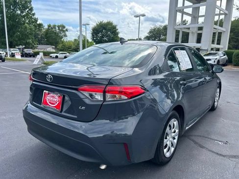 Used 2024 Toyota Corolla LE FWD image 7