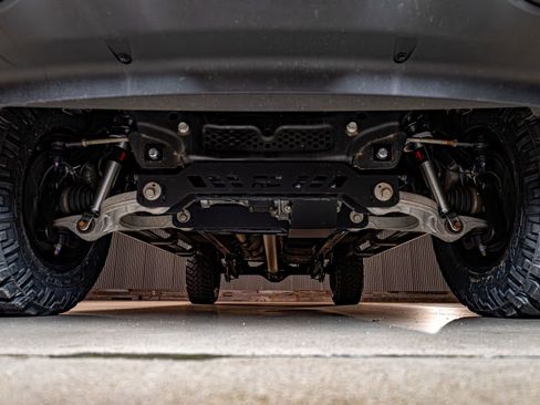 Used 2019 RAM 1500 Laramie w/ Sport Appearance Package image 13