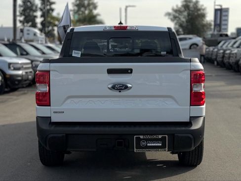 Certified 2024 Ford Maverick Lariat image 7
