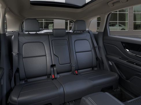 New 2026 Lincoln Corsair Reserve image 11