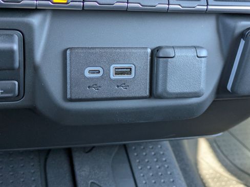 Used 2026 Chevrolet Silverado 1500 Custom w/ Turbomax Blackout Package AWD/4WD image 27