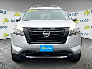 Used 2024 Nissan Pathfinder SL w/ SL Premium Package video 2