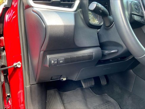 Used 2023 Toyota Corolla SE w/ SE Premium Package FWD image 35