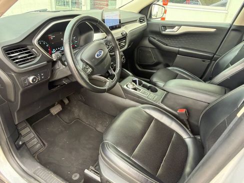 Used 2020 Ford Escape SEL AWD/4WD image 6