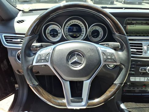 Used 2014 Mercedes-Benz E 350 4MATIC Sedan image 20