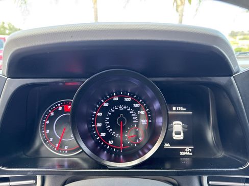 Used 2022 Hyundai Elantra SEL image 28