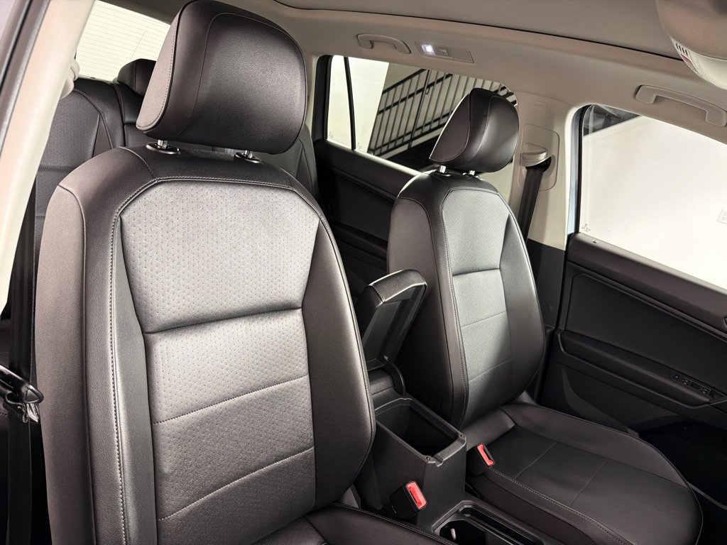 Used 2019 Volkswagen Tiguan SEL FWD image 25