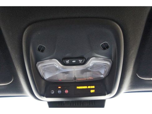 Used 2023 Chevrolet Colorado LT w/ LT Convenience Package RWD image 22