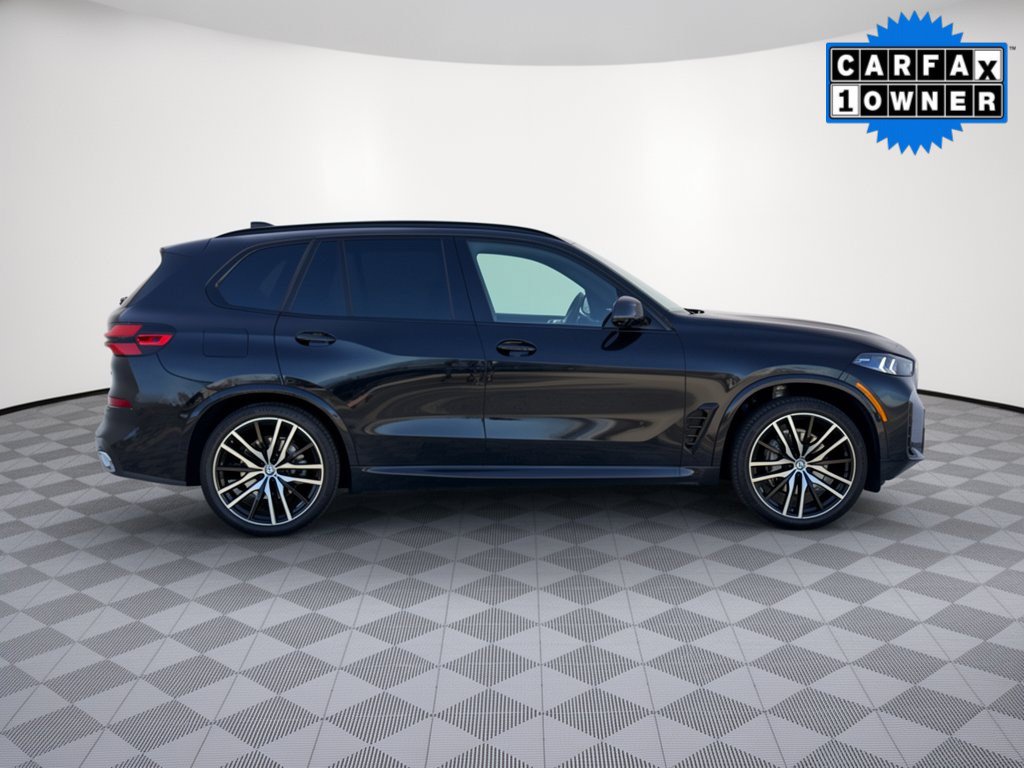 Used 2024 BMW X5 xDrive40i w/ M Sport Package AWD/4WD image 8