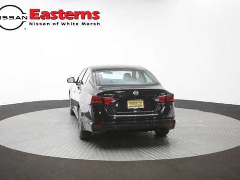 Used 2023 Nissan Altima 2.5 SV FWD image 35
