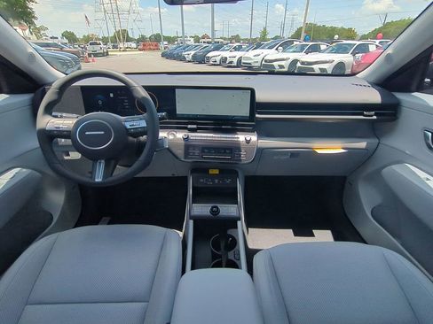 New 2026 Hyundai Kona Limited FWD image 18