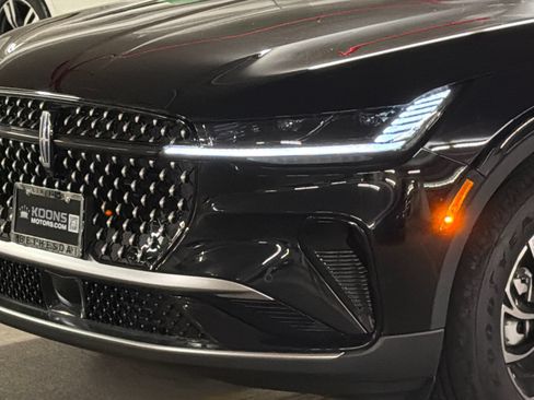 New 2026 Lincoln Nautilus Premier w/ Equipment Group 102A AWD/4WD image 2