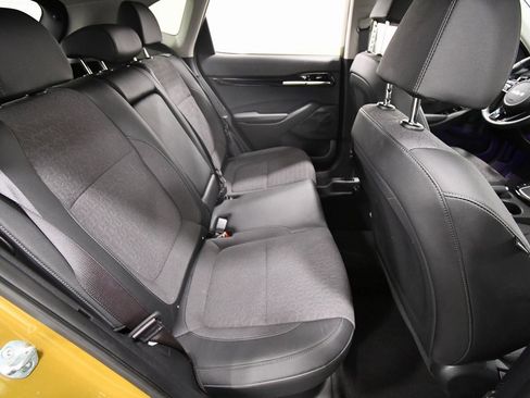 Certified 2024 Kia Seltos S image 17