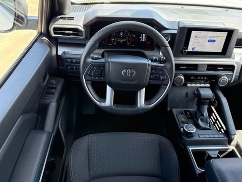 Used 2026 Toyota 4Runner SR5 AWD/4WD image 24