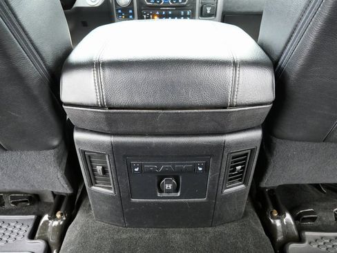 Used 2017 RAM 1500 Limited image 20