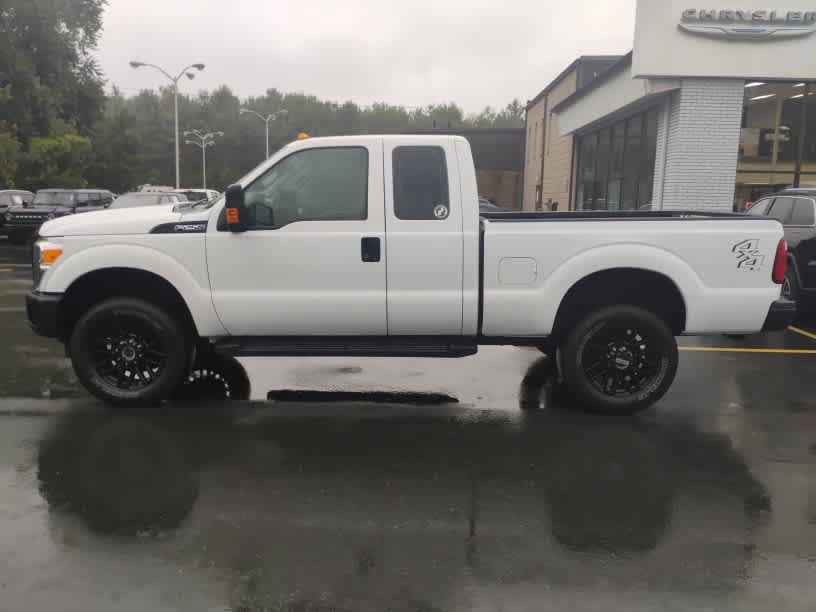 Used 2016 Ford F250 XL w/ Power Equipment Group AWD/4WD image 7